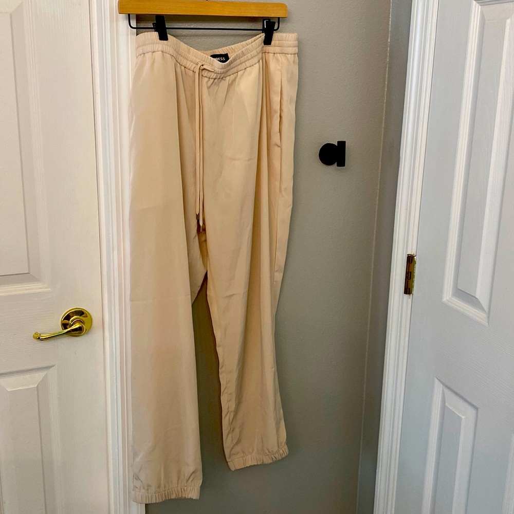 Tan satin legging